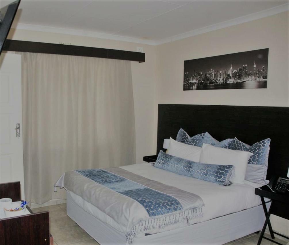 Savannah Guest House Polokwane Ngoại thất bức ảnh