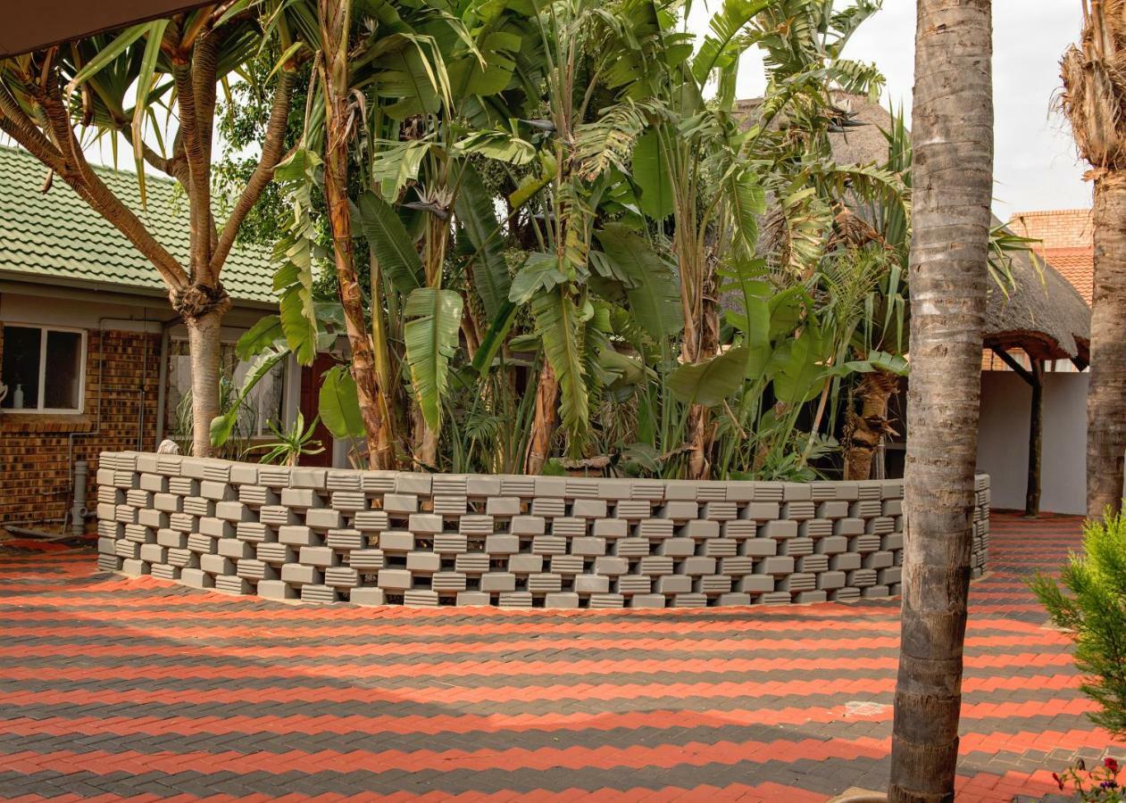 Savannah Guest House Polokwane Ngoại thất bức ảnh