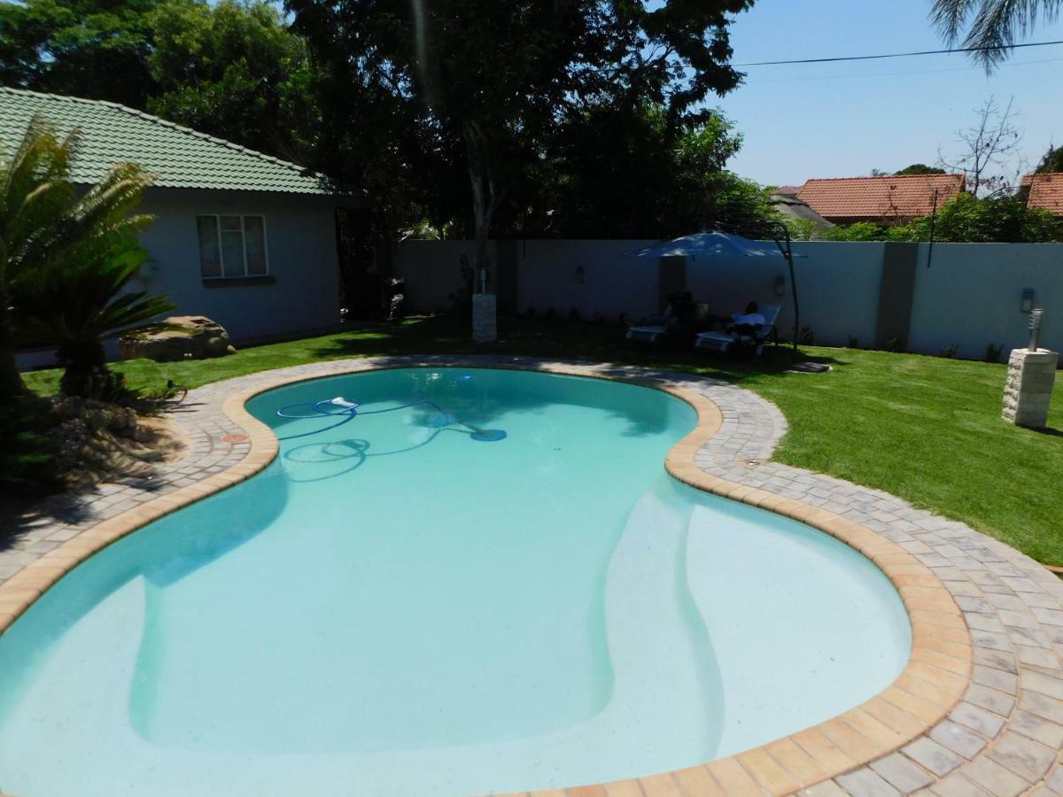 Savannah Guest House Polokwane Ngoại thất bức ảnh